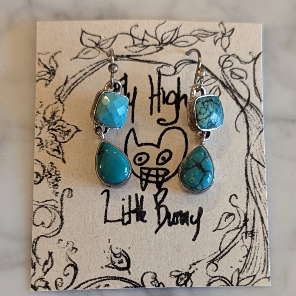 Fun Howlite Earrings - Picture 2 of 3
